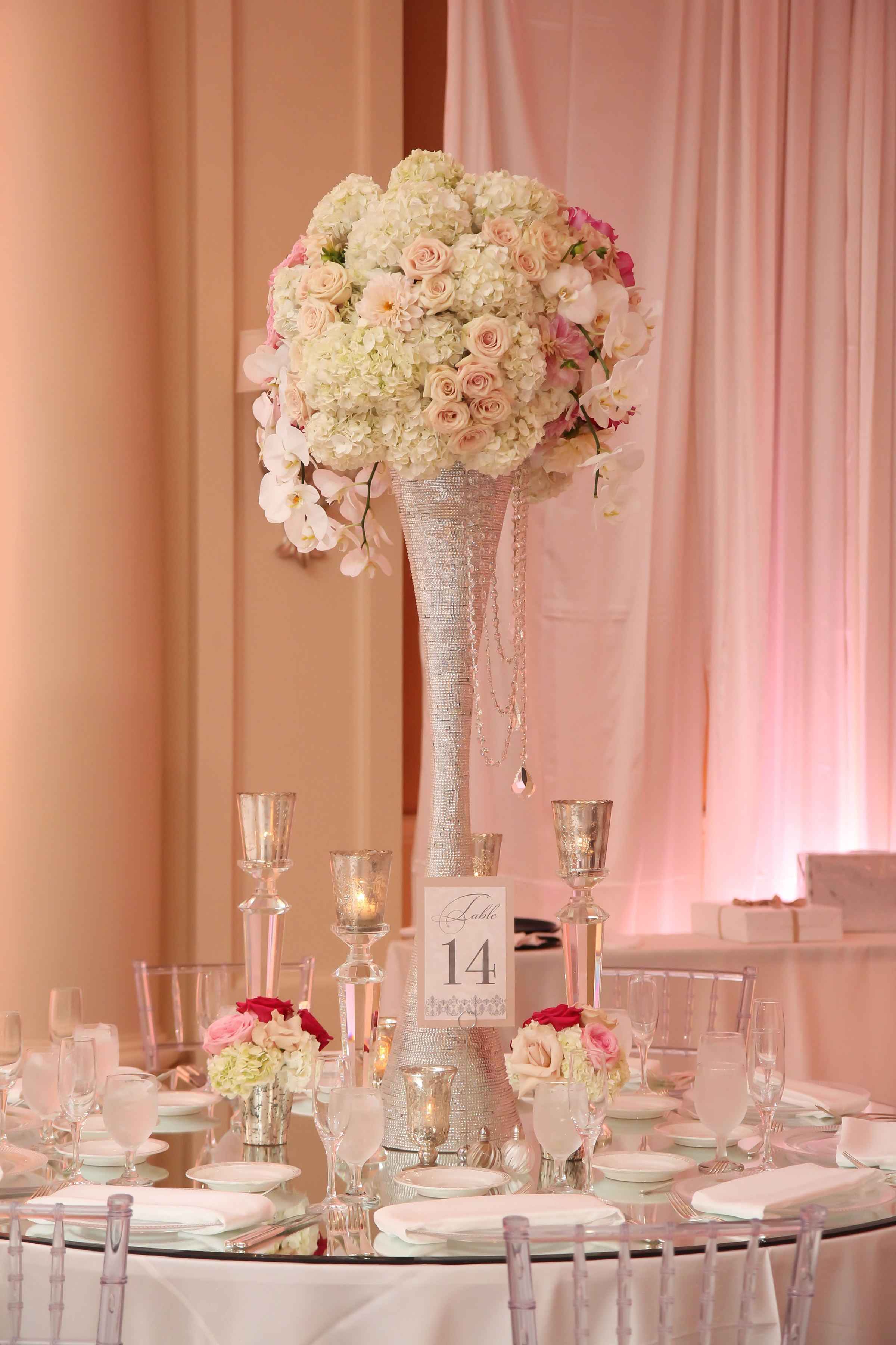 luxury wedding florals, high end wedding designer